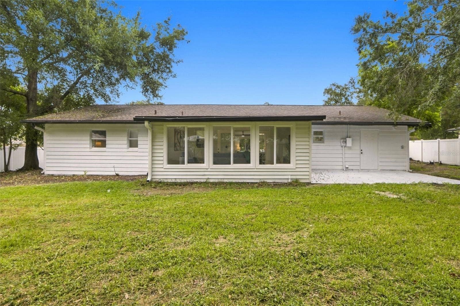190 ROPER DRIVE, Winter Garden, FL 34787 190 ROPER DRIVE, Winter Garden, FL 34787