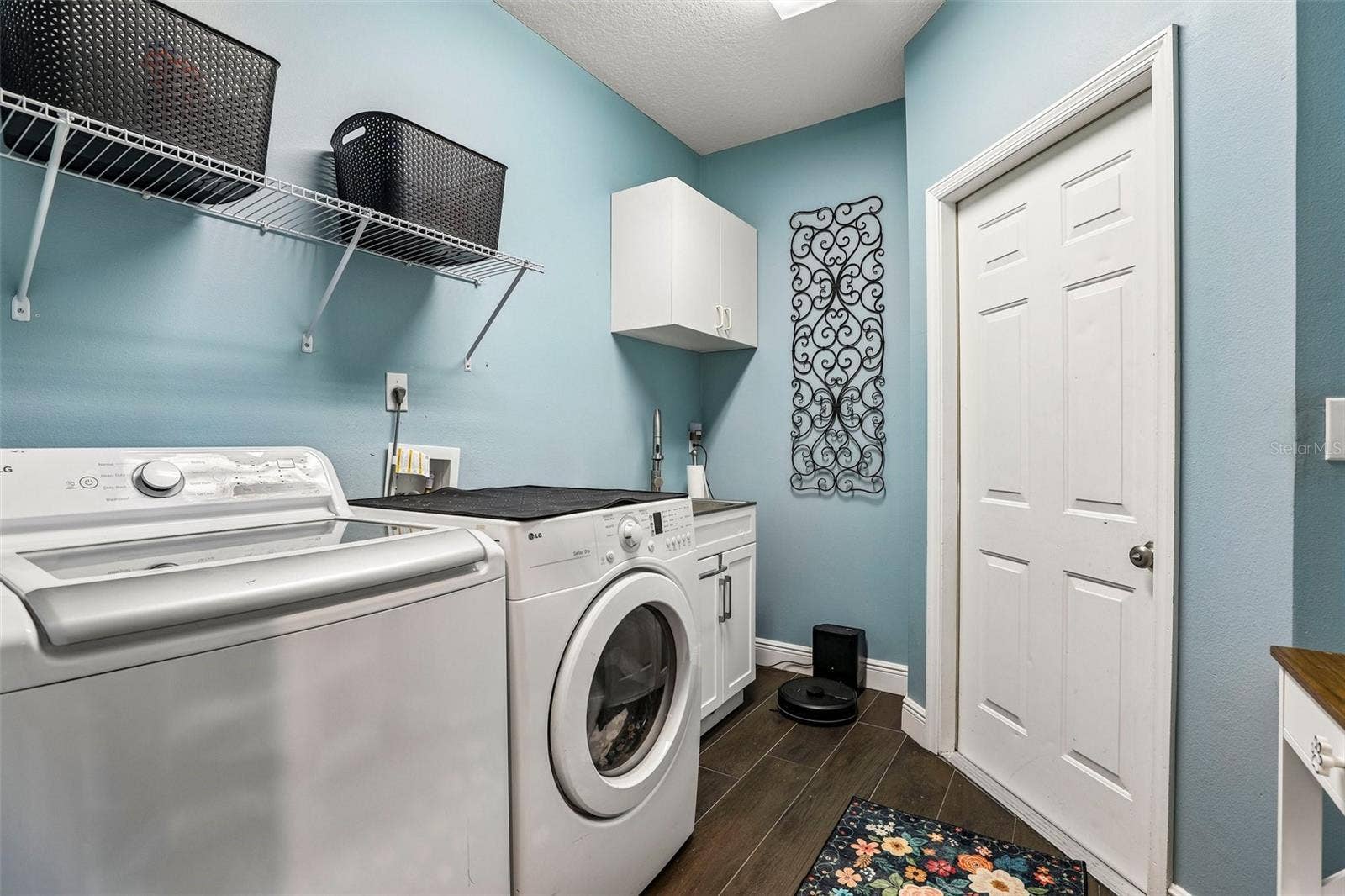 1522 EAGLE NEST CIRCLE, Winter Springs, FL 32708 Laundry Room off 3 car Garage