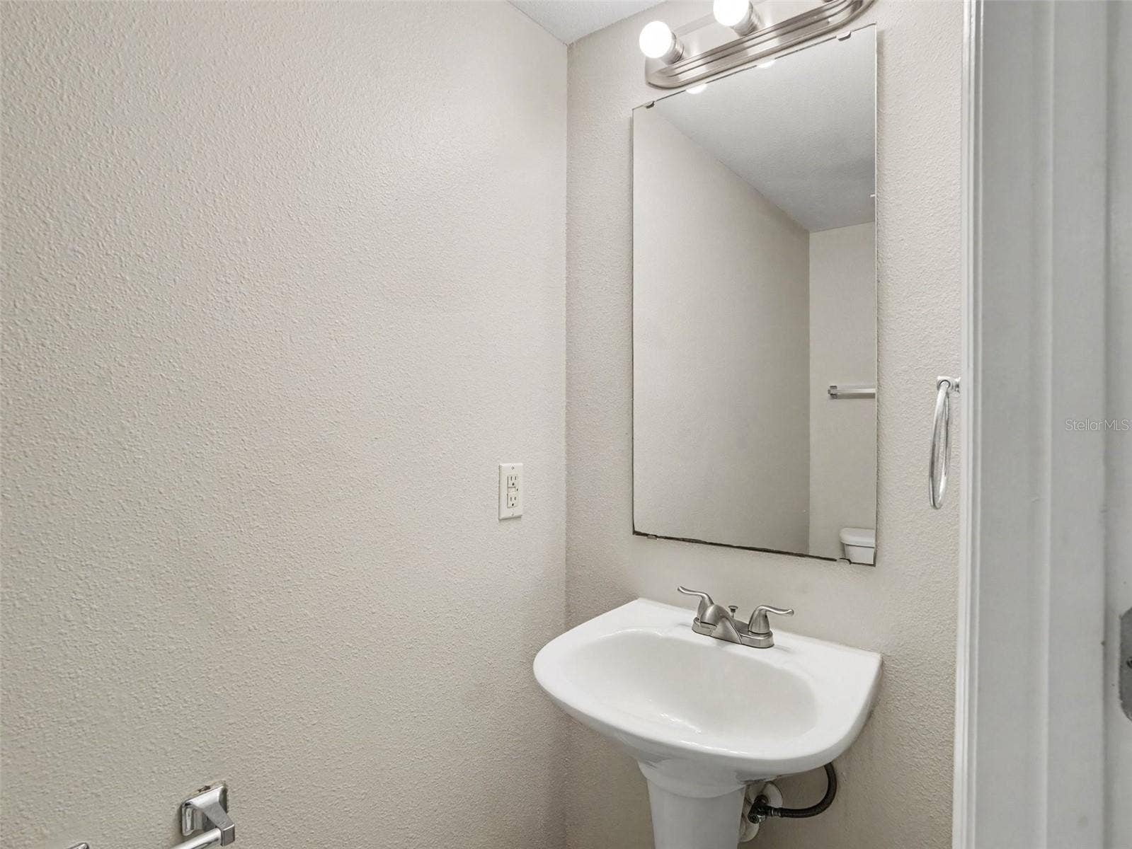 829 SUN RIDGE VILLAGE DRIVE, Winter Haven, FL 33880 829 SUN RIDGE VILLAGE DRIVE, Winter Haven, FL 33880