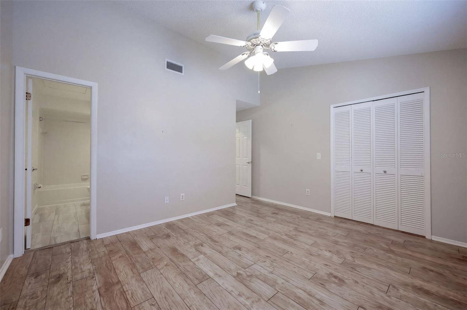 499 CLUB DRIVE, Winter Springs, FL 32708