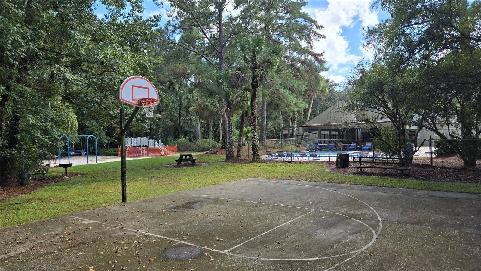 499 CLUB DRIVE, Winter Springs, FL 32708
