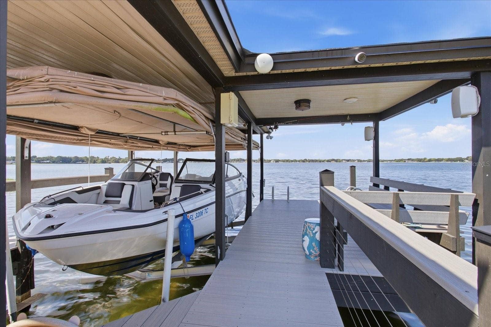 7500 DAETWYLER DRIVE, Belle Isle, FL 32812 7500 DAETWYLER DRIVE, Belle Isle, FL 32812