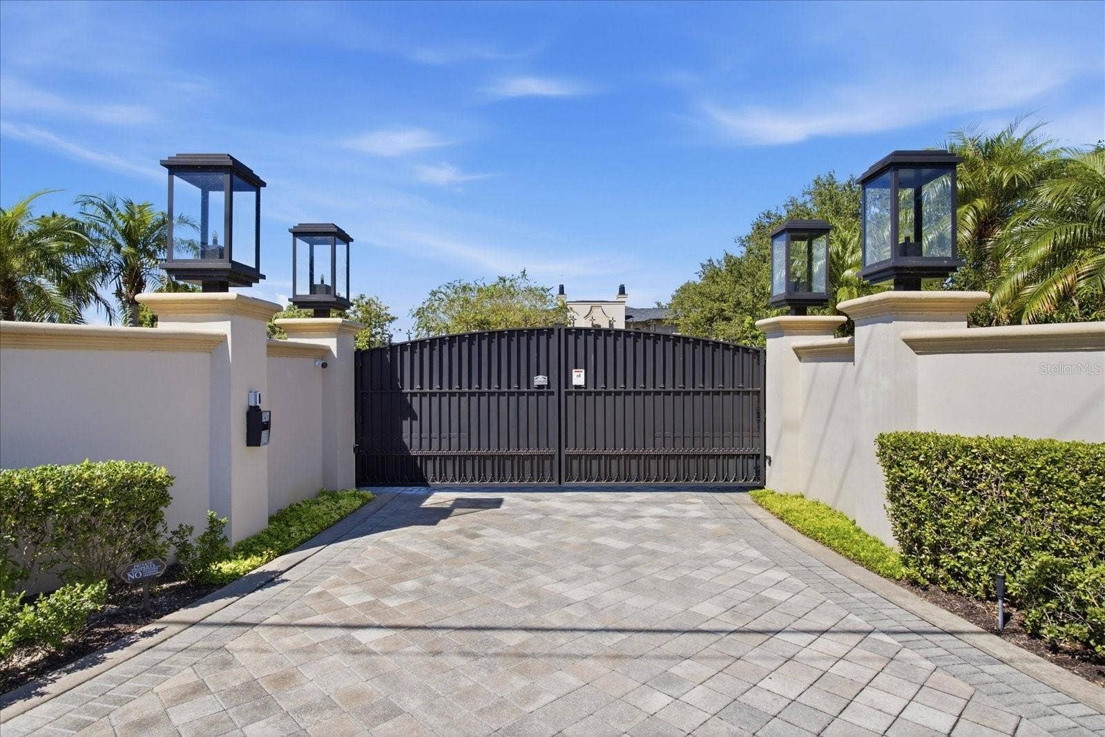 7500 DAETWYLER DRIVE, Belle Isle, FL 32812 7500 DAETWYLER DRIVE, Belle Isle, FL 32812