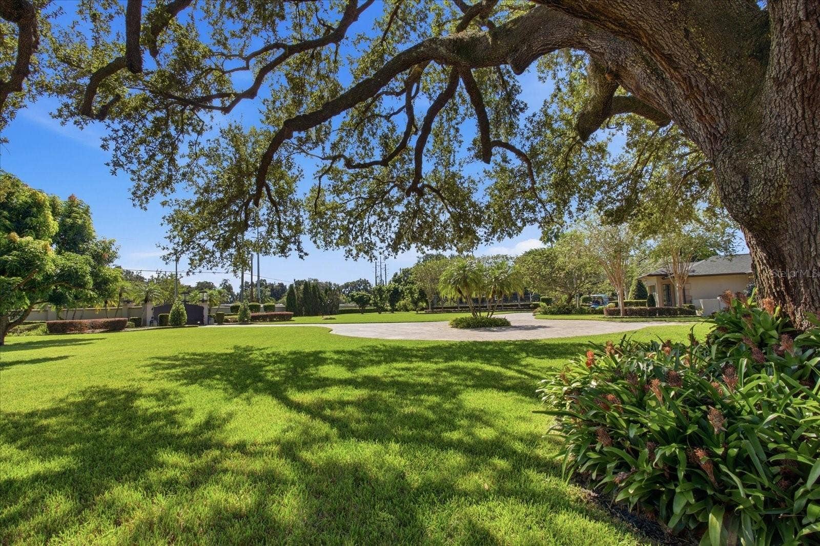 7500 DAETWYLER DRIVE, Belle Isle, FL 32812 7500 DAETWYLER DRIVE, Belle Isle, FL 32812
