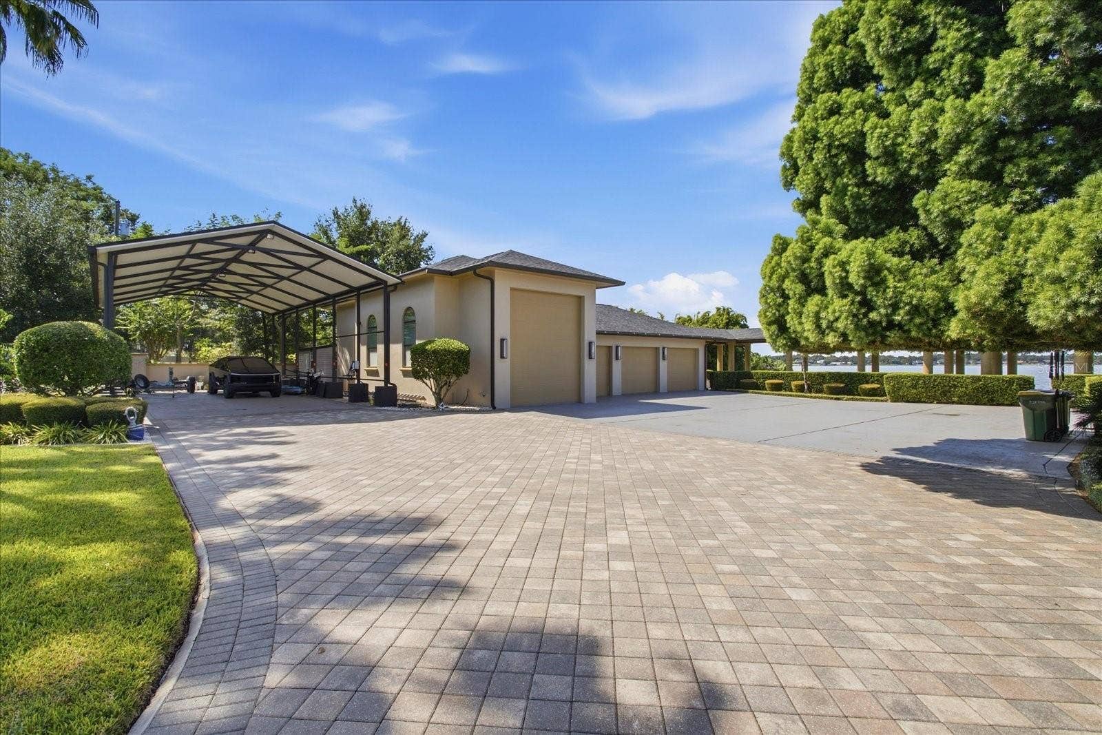 7500 DAETWYLER DRIVE, Belle Isle, FL 32812 7500 DAETWYLER DRIVE, Belle Isle, FL 32812