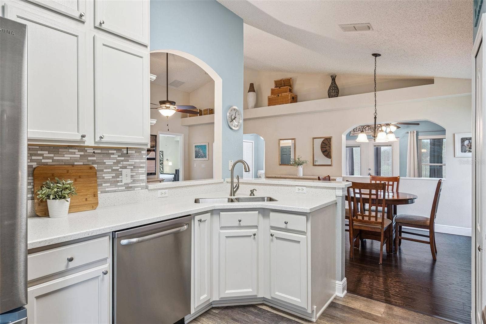 2219 HILLSHIRE DRIVE, Orlando, FL 32828