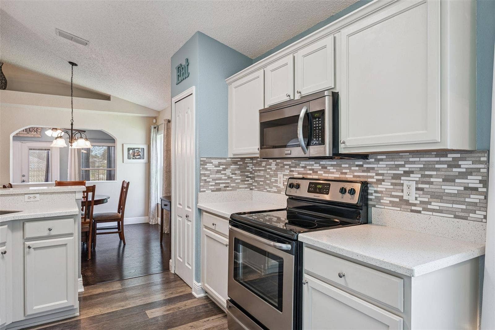 2219 HILLSHIRE DRIVE, Orlando, FL 32828
