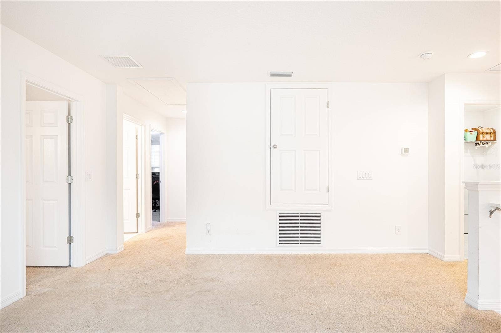 1275 ISLAND SLOUGH LANE, Davenport, FL 33837 1275 ISLAND SLOUGH LANE, Davenport, FL 33837