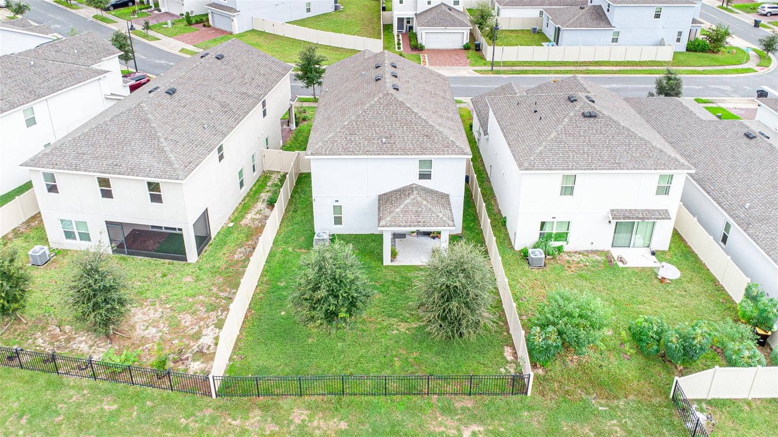 1275 ISLAND SLOUGH LANE, Davenport, FL 33837 1275 ISLAND SLOUGH LANE, Davenport, FL 33837