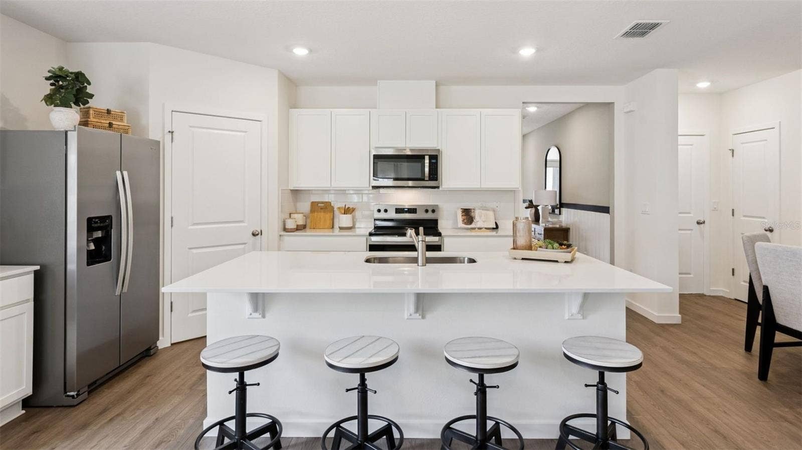 1888 SOUTHBURY DRIVE, Kissimmee, FL 34744 1888 SOUTHBURY DRIVE, Kissimmee, FL 34744