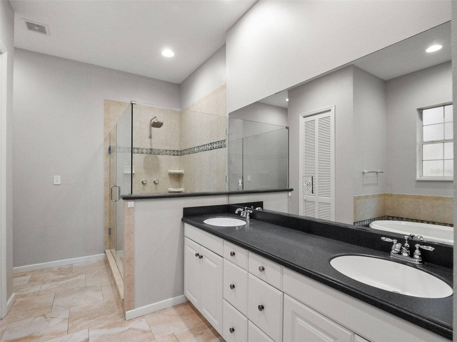 7751 SADLER ROAD, Mount Dora, FL 32757 Primary bathroom