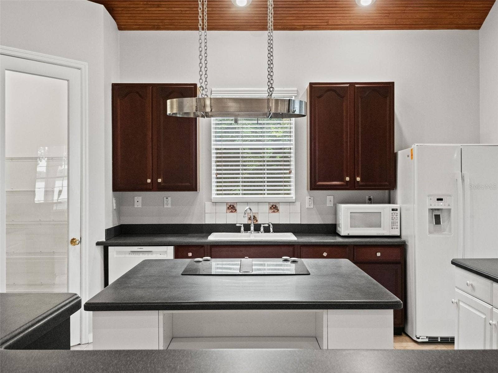 7751 SADLER ROAD, Mount Dora, FL 32757 7751 SADLER ROAD, Mount Dora, FL 32757