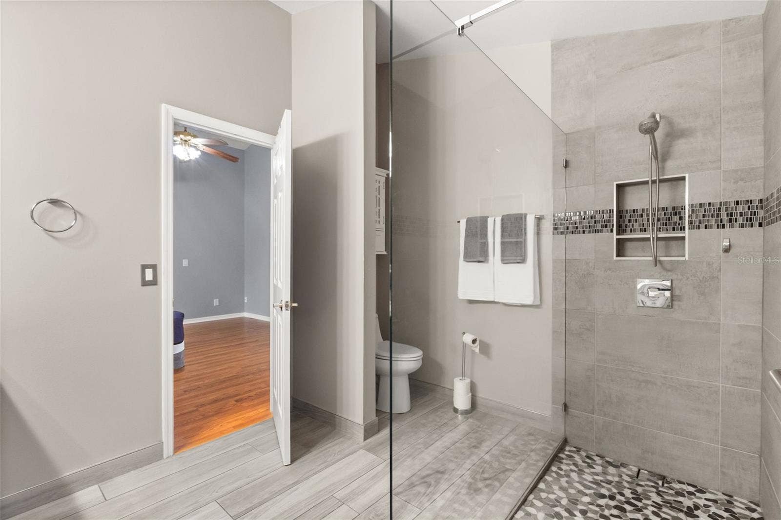 Primary en suite