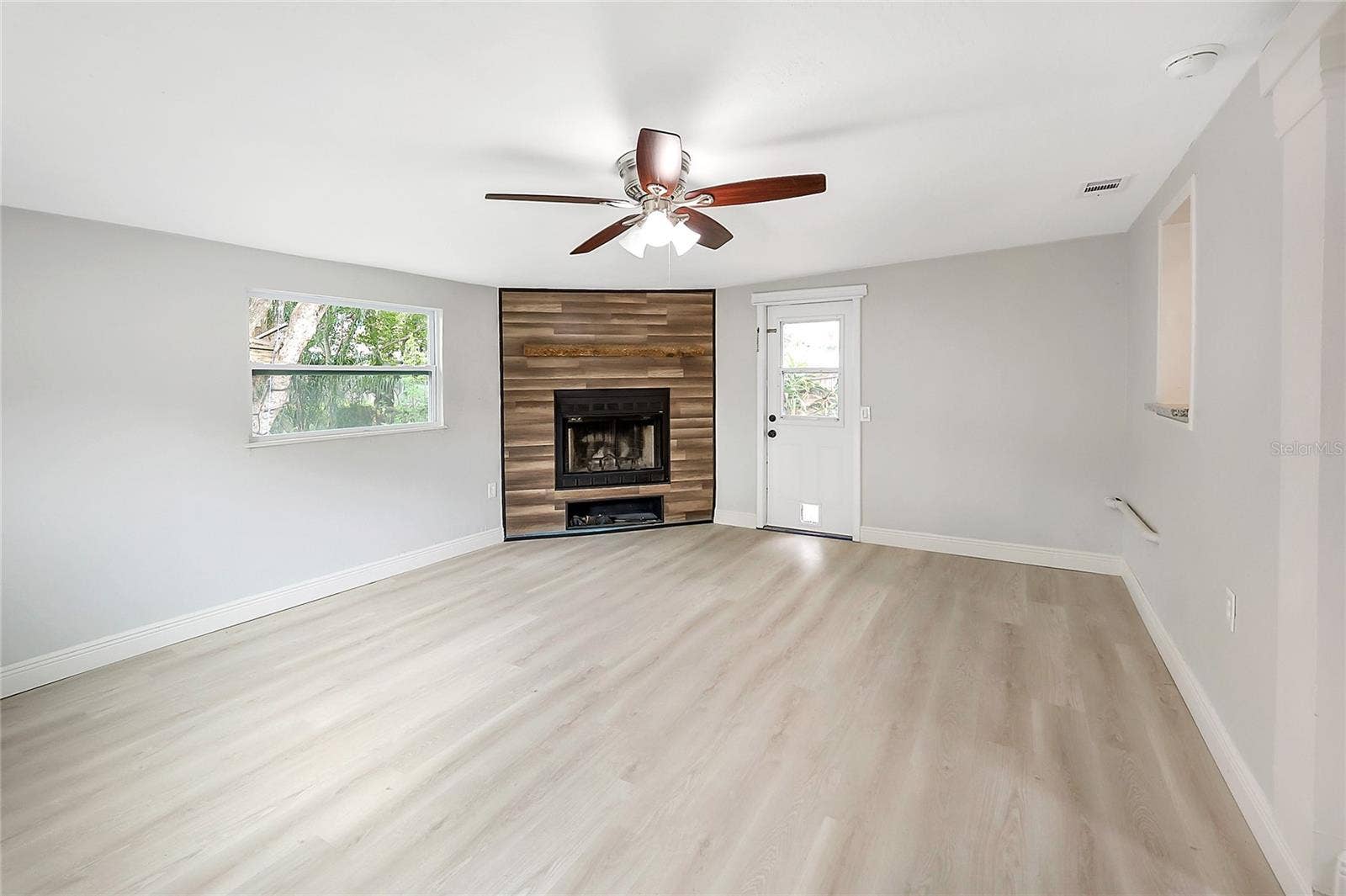 1604 ARNOLD DRIVE, Melbourne, FL 32935 1604 ARNOLD DRIVE, Melbourne, FL 32935