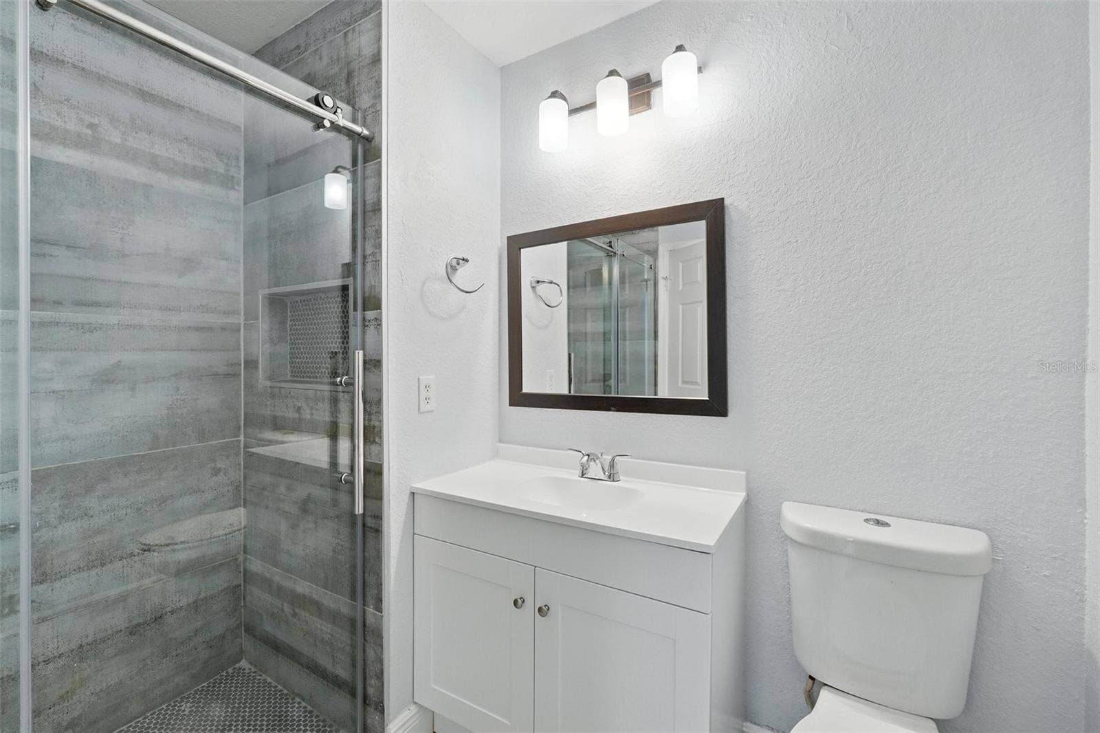 7524 SEURAT STREET, #12105, Orlando, FL 32819 7524 SEURAT STREET, #12105, Orlando, FL 32819