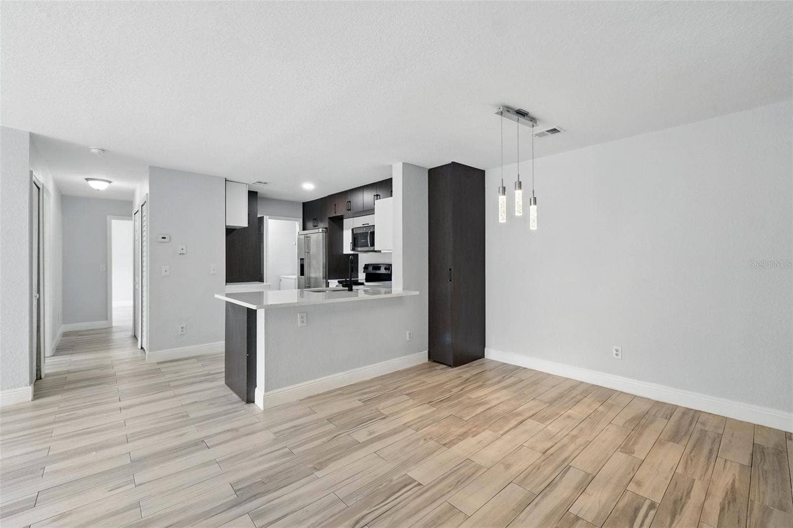 7524 SEURAT STREET, #12105, Orlando, FL 32819 7524 SEURAT STREET, #12105, Orlando, FL 32819