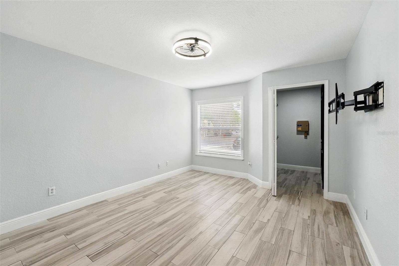 7524 SEURAT STREET, #12105, Orlando, FL 32819 7524 SEURAT STREET, #12105, Orlando, FL 32819