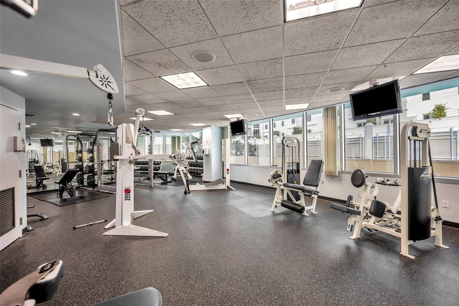 322 E CENTRAL BOULEVARD, #1913, Orlando, FL 32801 Work out room