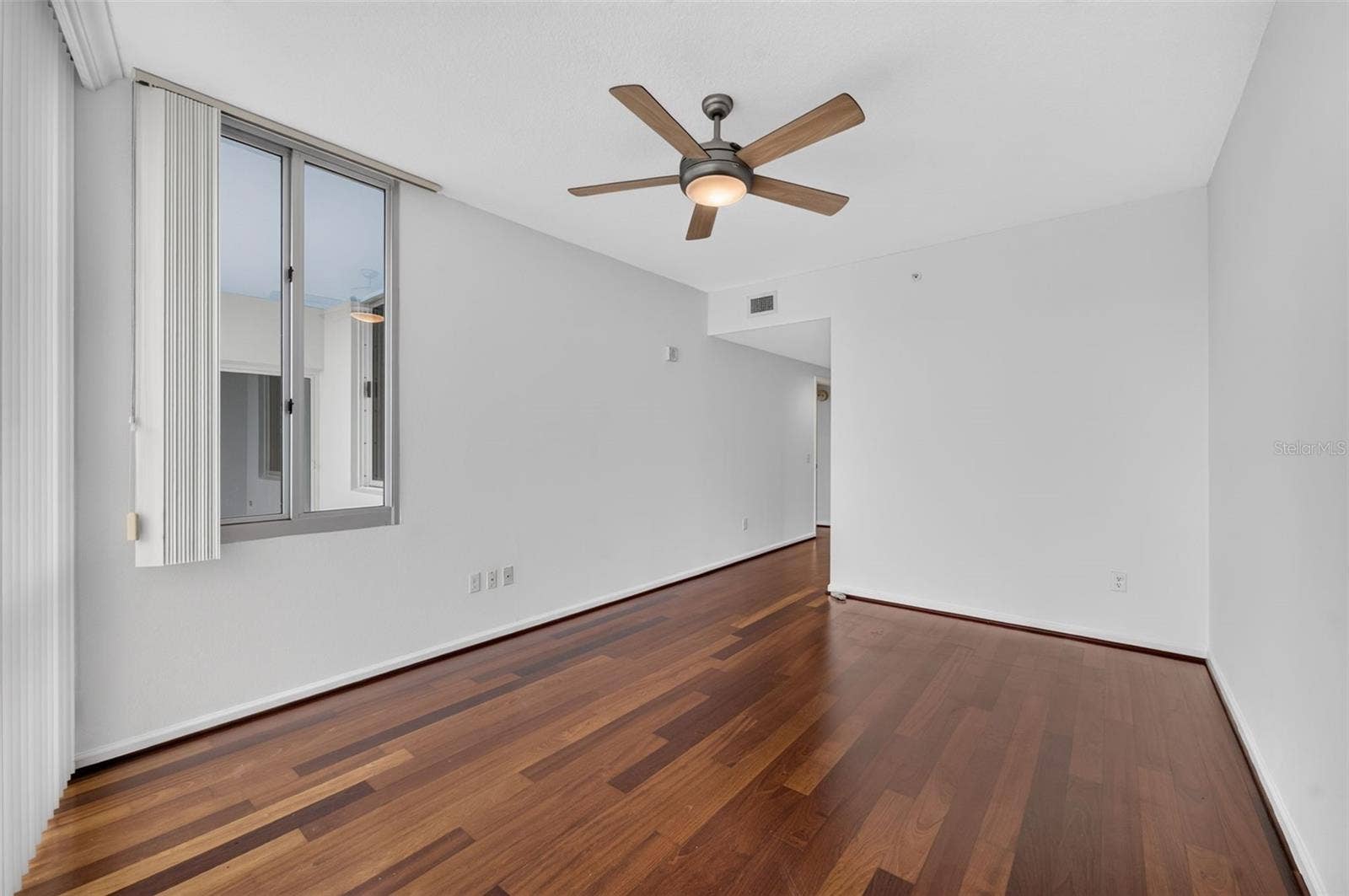 322 E CENTRAL BOULEVARD, #1913, Orlando, FL 32801 Bedroom