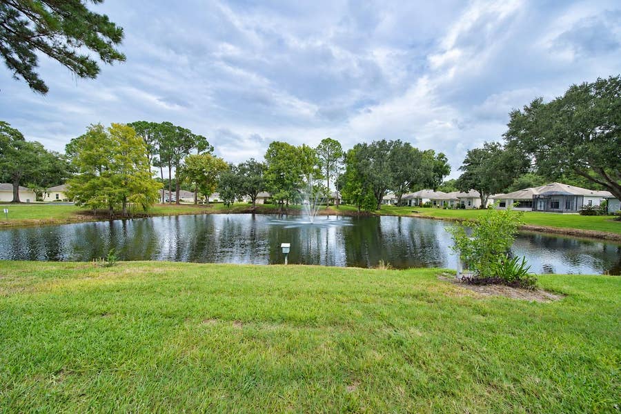 Property photo for 136 JUNIPER WAY, Tavares, FL