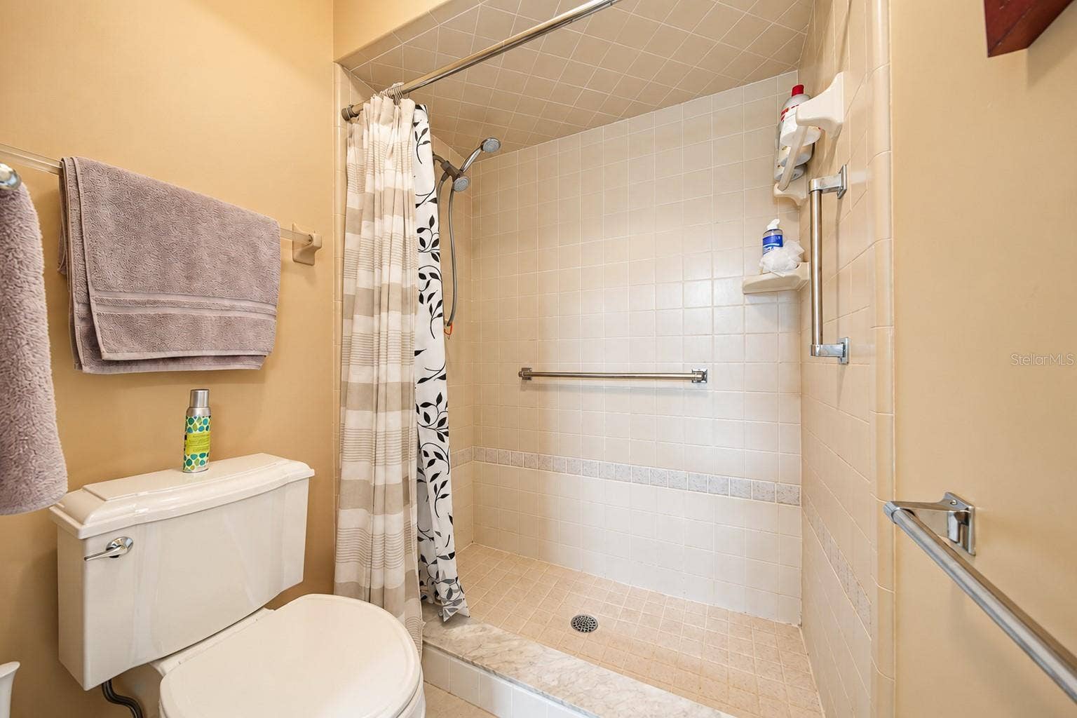 primary-shower