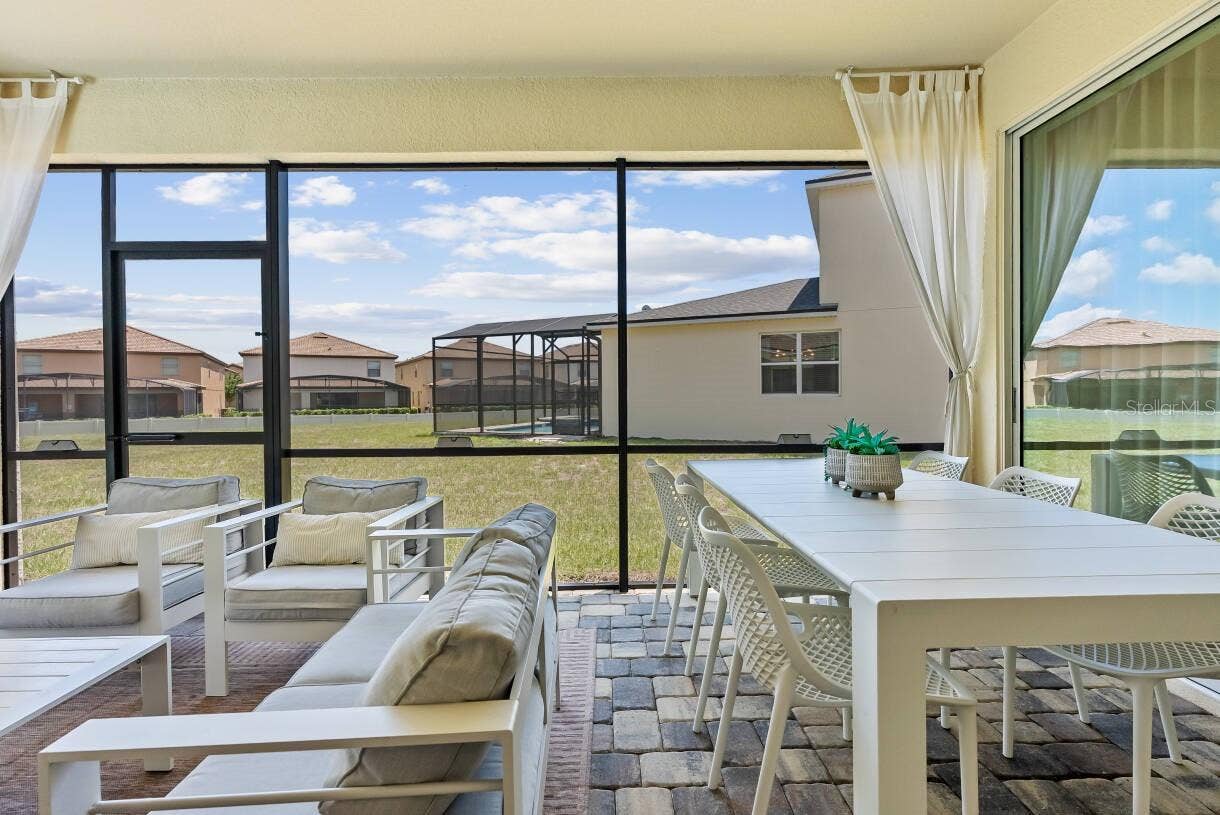 8923 COCONUT BREEZE DRIVE, Kissimmee, FL 34747 8923 COCONUT BREEZE DRIVE, Kissimmee, FL 34747