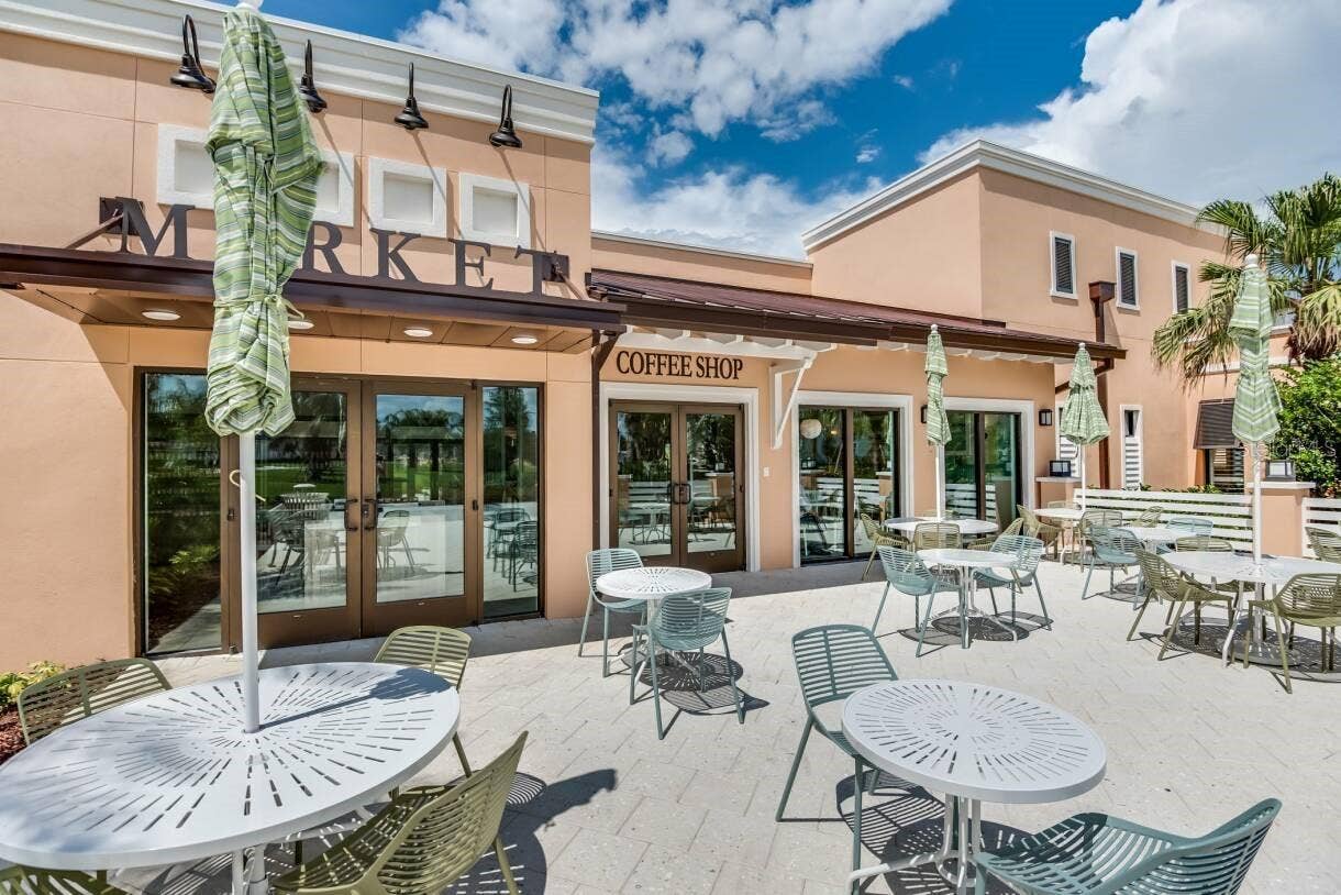 8923 COCONUT BREEZE DRIVE, Kissimmee, FL 34747 8923 COCONUT BREEZE DRIVE, Kissimmee, FL 34747