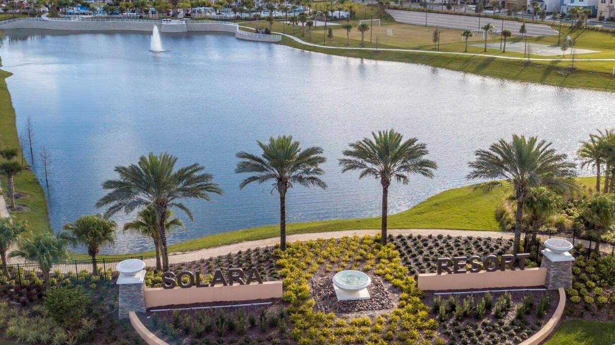 8923 COCONUT BREEZE DRIVE, Kissimmee, FL 34747 8923 COCONUT BREEZE DRIVE, Kissimmee, FL 34747