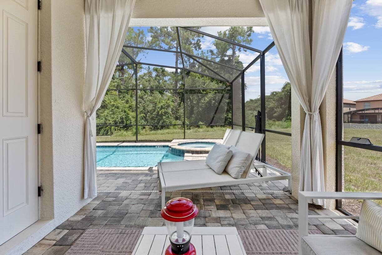 8923 COCONUT BREEZE DRIVE, Kissimmee, FL 34747 8923 COCONUT BREEZE DRIVE, Kissimmee, FL 34747