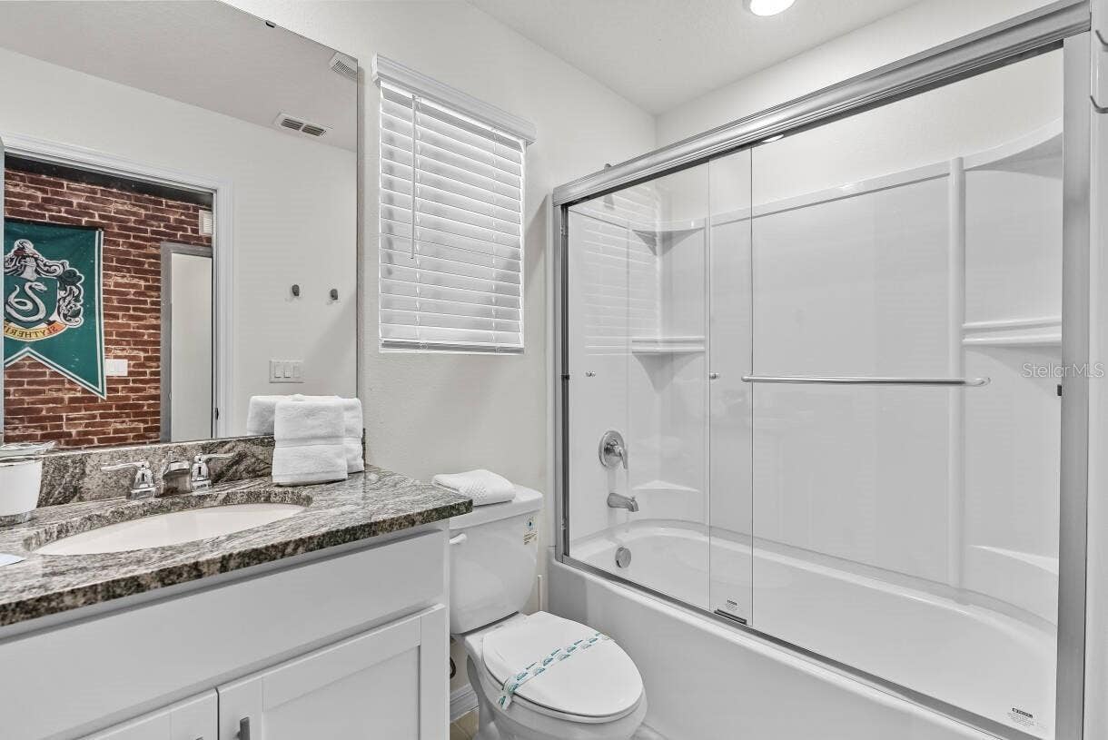 8923 COCONUT BREEZE DRIVE, Kissimmee, FL 34747 8923 COCONUT BREEZE DRIVE, Kissimmee, FL 34747