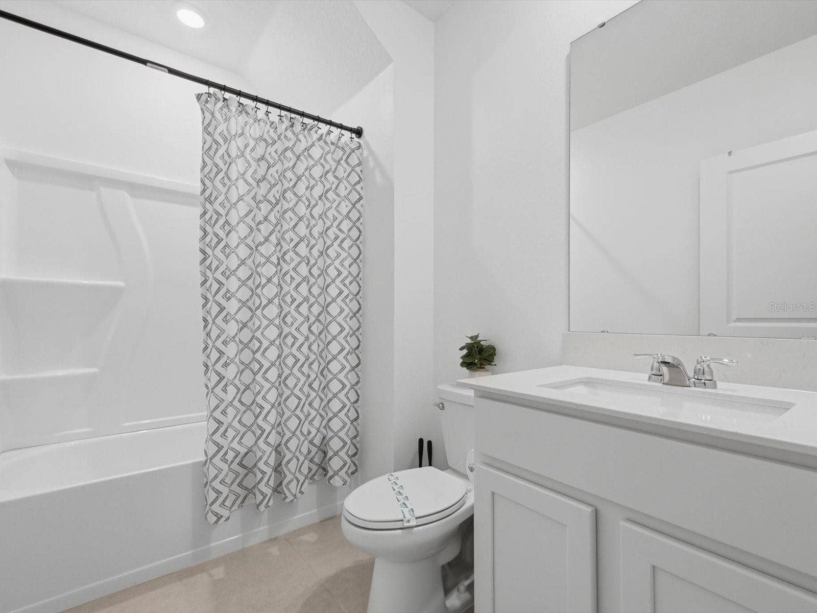 Bath Upstairs