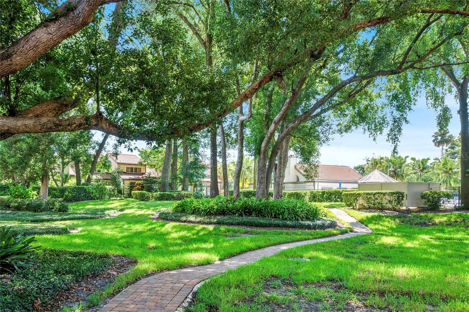 219 QUAYSIDE CIRCLE, #B9, Maitland, FL 32751