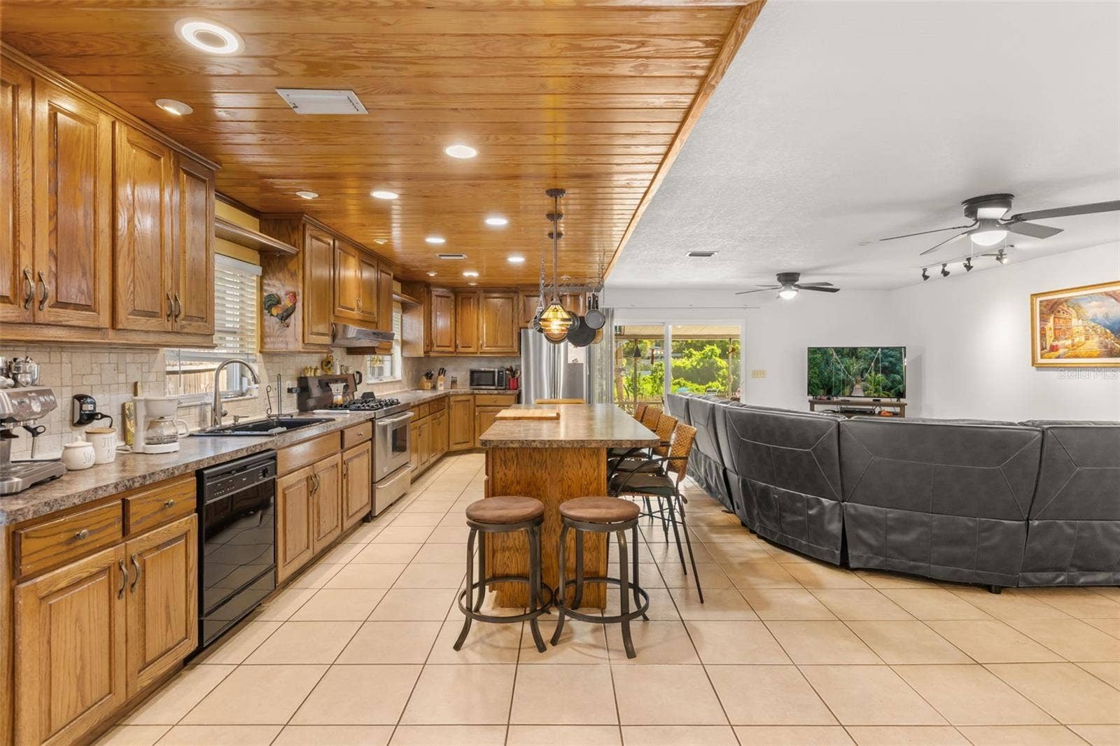 623 GREEN MEADOW AVENUE, Maitland, FL 32751 623 GREEN MEADOW AVENUE, Maitland, FL 32751