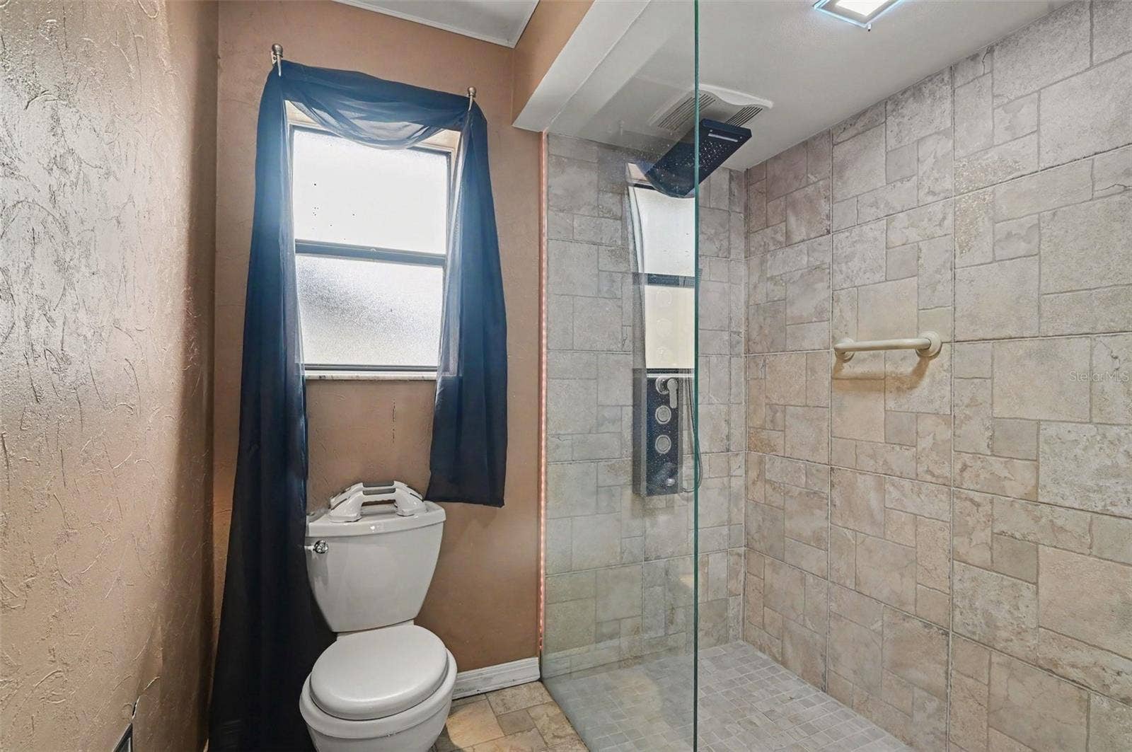 2931 JEANETTE COVE, Oviedo, FL 32765 2931 JEANETTE COVE, Oviedo, FL 32765