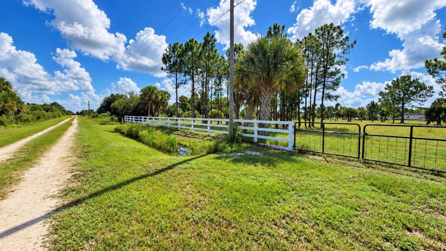 Property photo for 19788 NW 284TH STREET, Okeechobee, FL