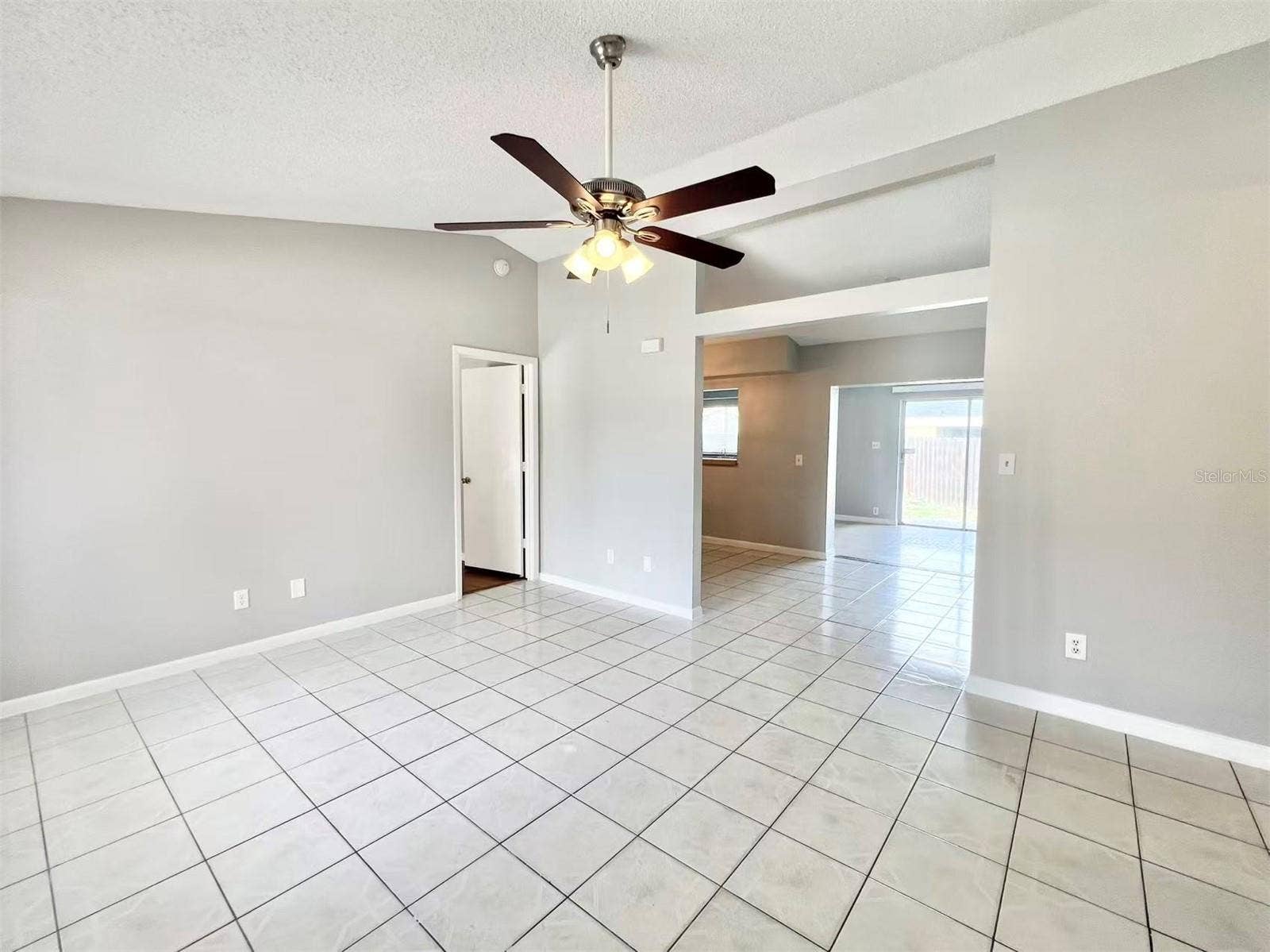 291 LALLA LANE, Apopka, FL 32712 291 LALLA LANE, Apopka, FL 32712