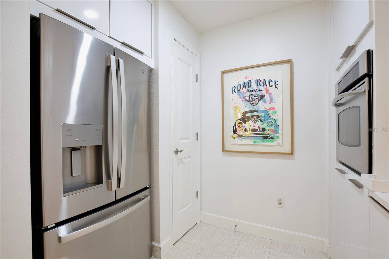 100 S EOLA DRIVE, #1413, Orlando, FL 32801 100 S EOLA DRIVE, #1413, Orlando, FL 32801