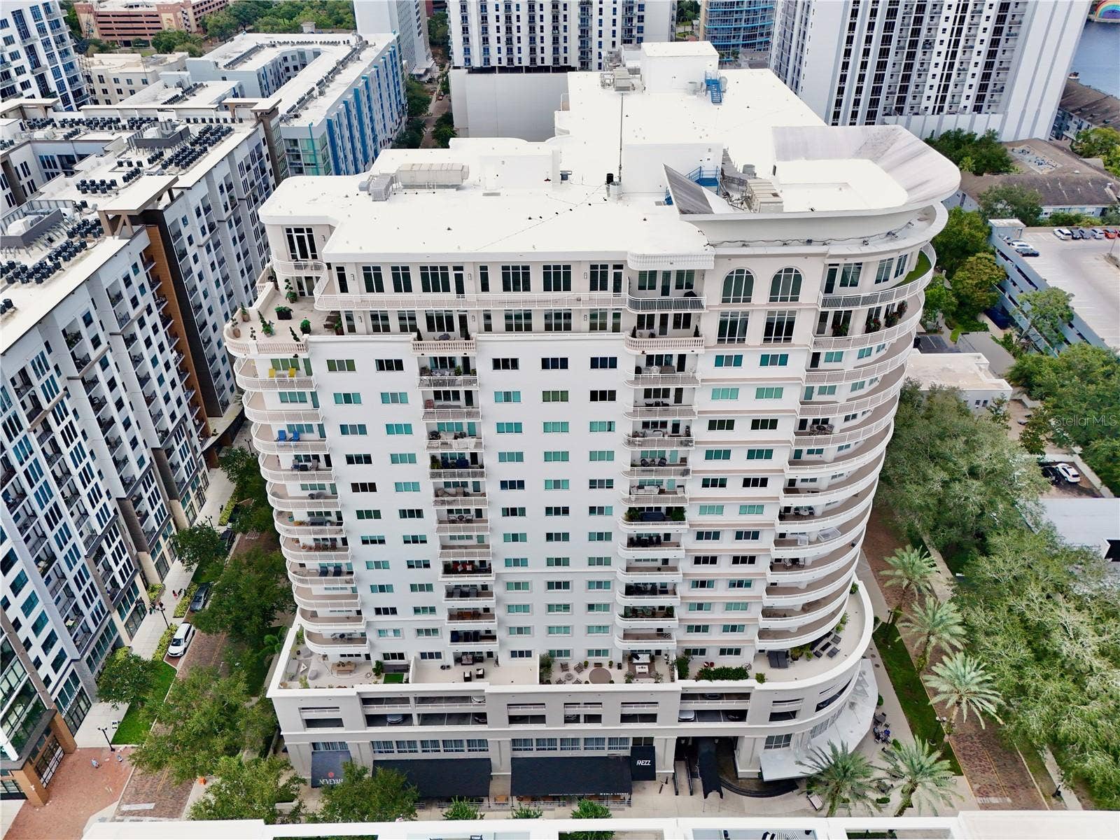 100 S EOLA DRIVE, #1413, Orlando, FL 32801 100 S EOLA DRIVE, #1413, Orlando, FL 32801