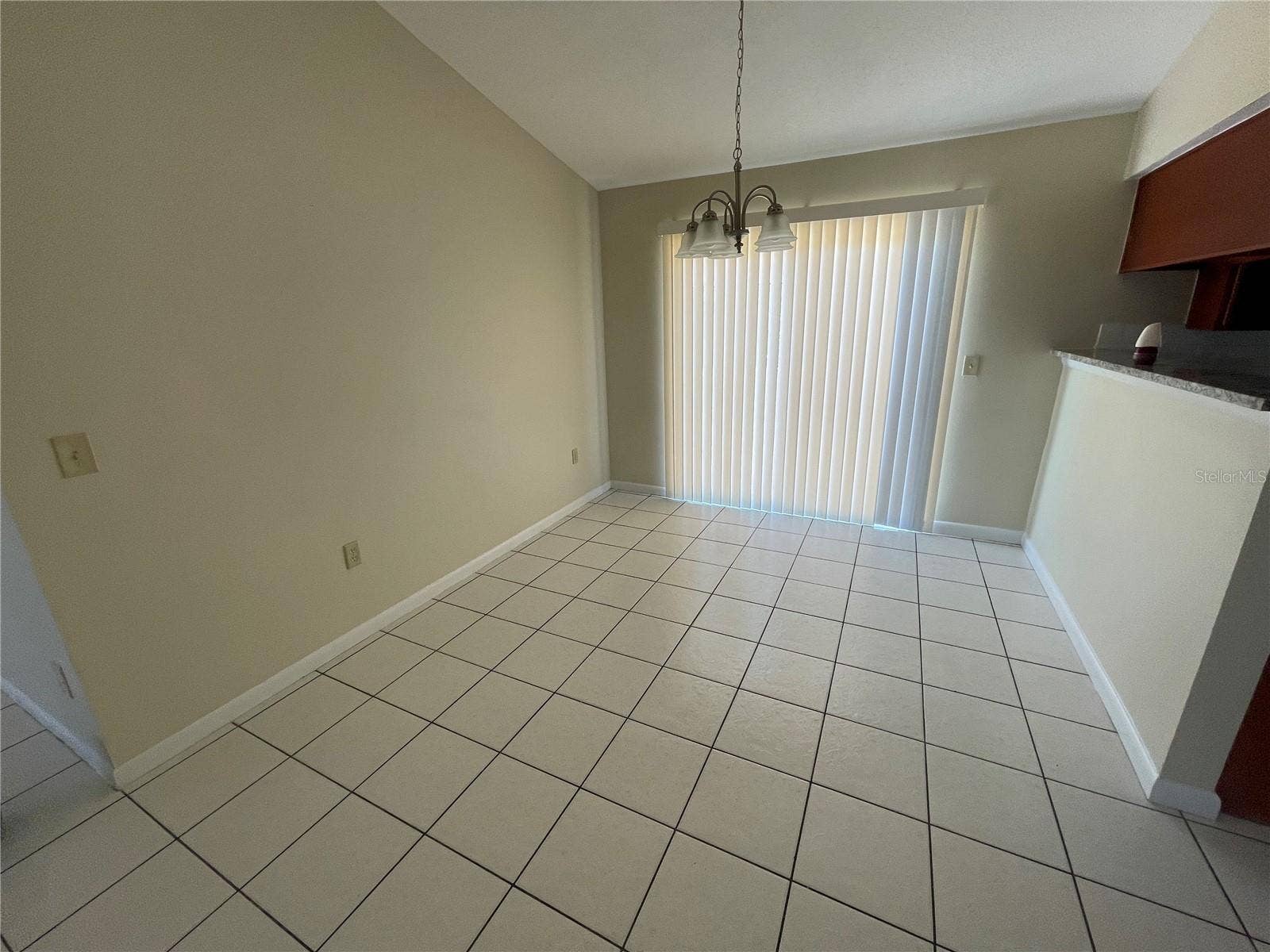 661 LA SALLE DRIVE, Altamonte Springs, FL 32714 661 LA SALLE DRIVE, Altamonte Springs, FL 32714