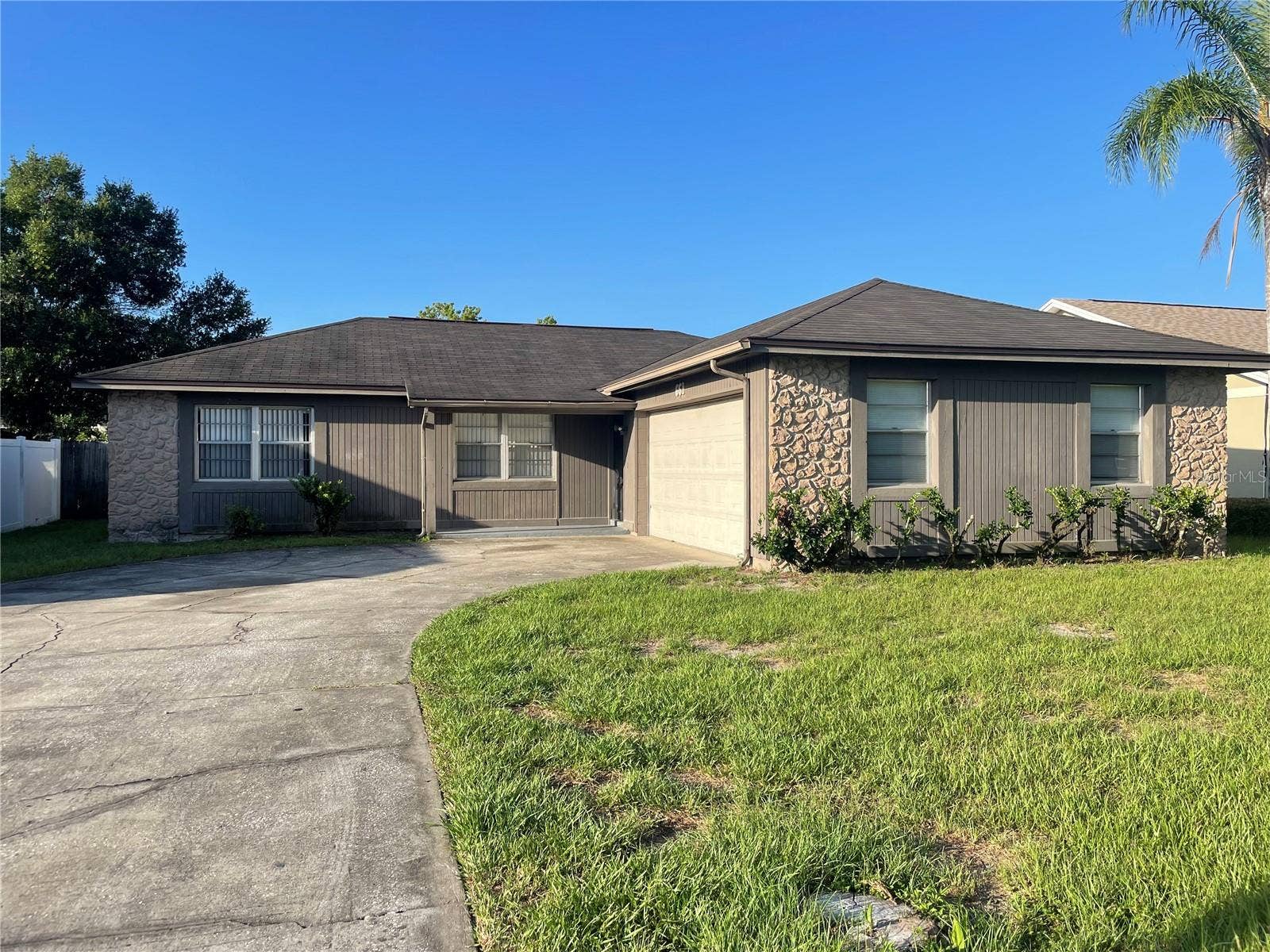 661 LA SALLE DRIVE, Altamonte Springs, FL 32714 661 LA SALLE DRIVE, Altamonte Springs, FL 32714