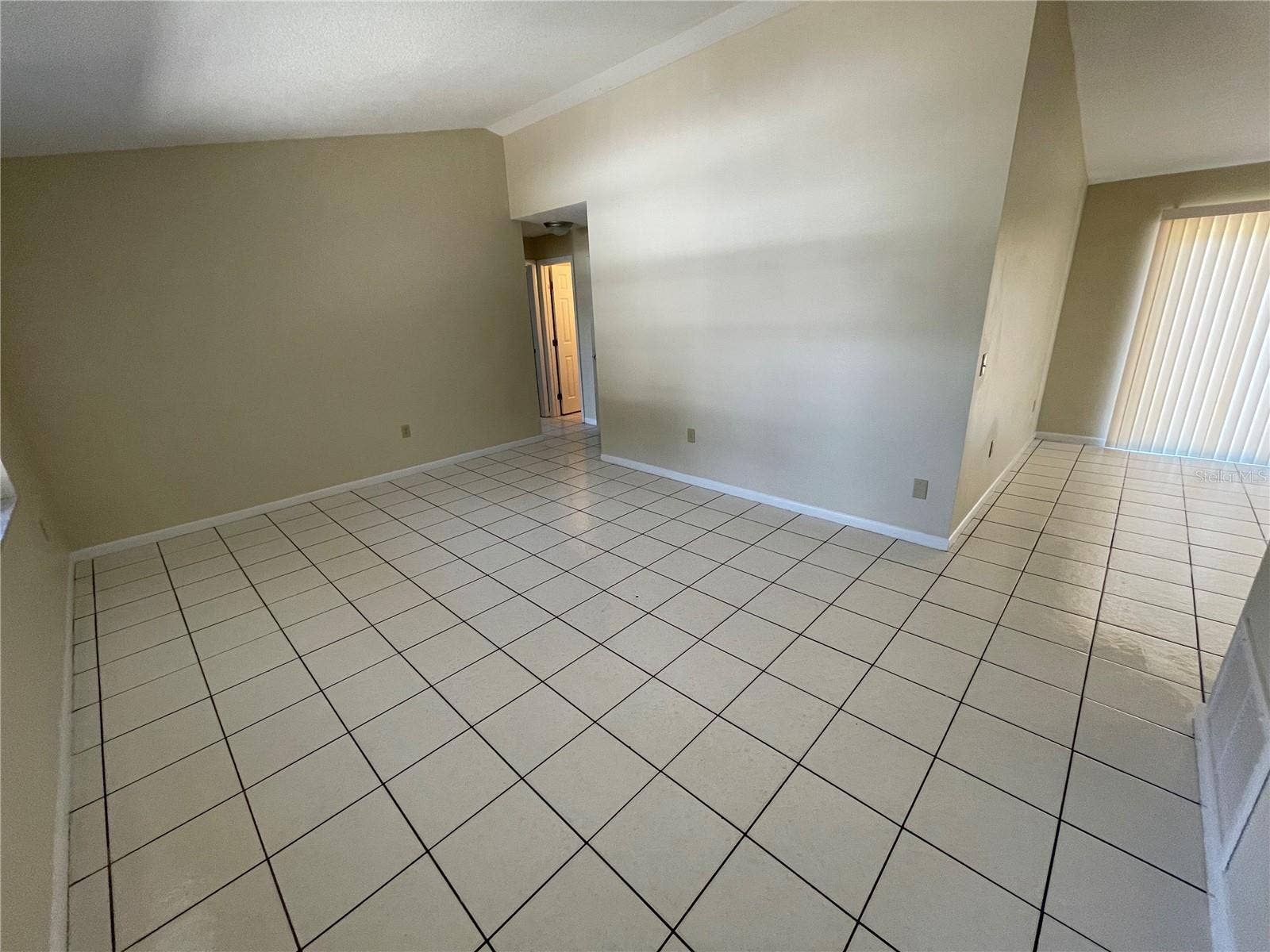 661 LA SALLE DRIVE, Altamonte Springs, FL 32714 661 LA SALLE DRIVE, Altamonte Springs, FL 32714
