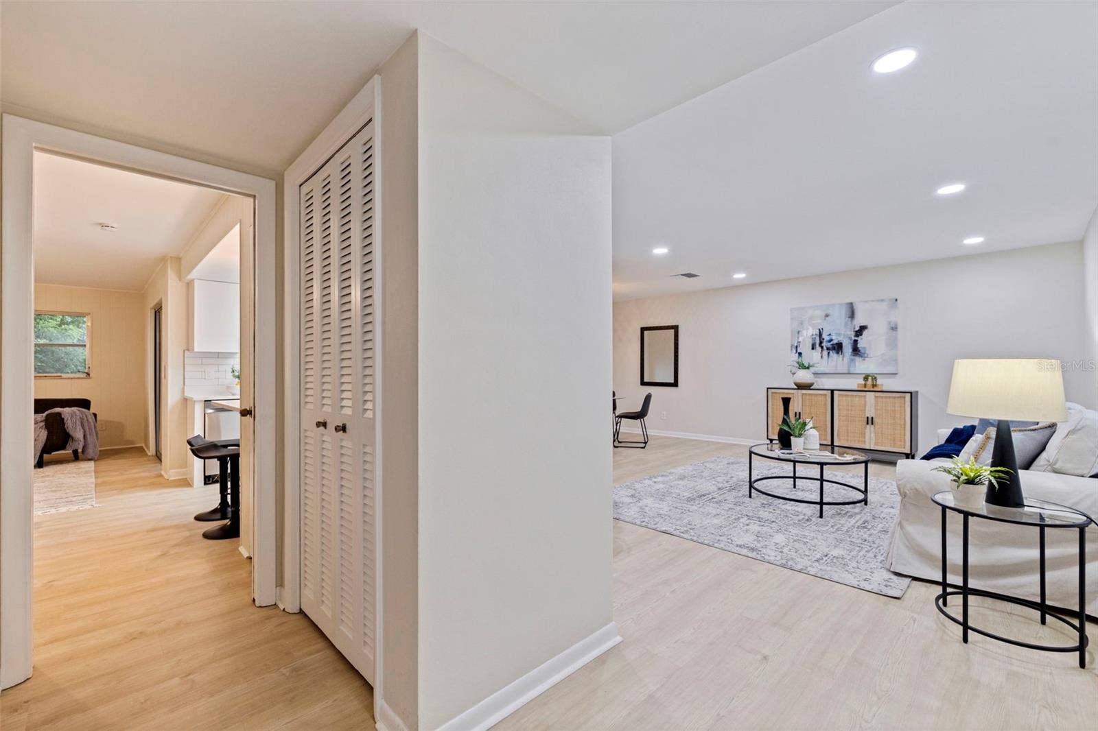 1011 MACRAE AVENUE, Clearwater, FL 33755