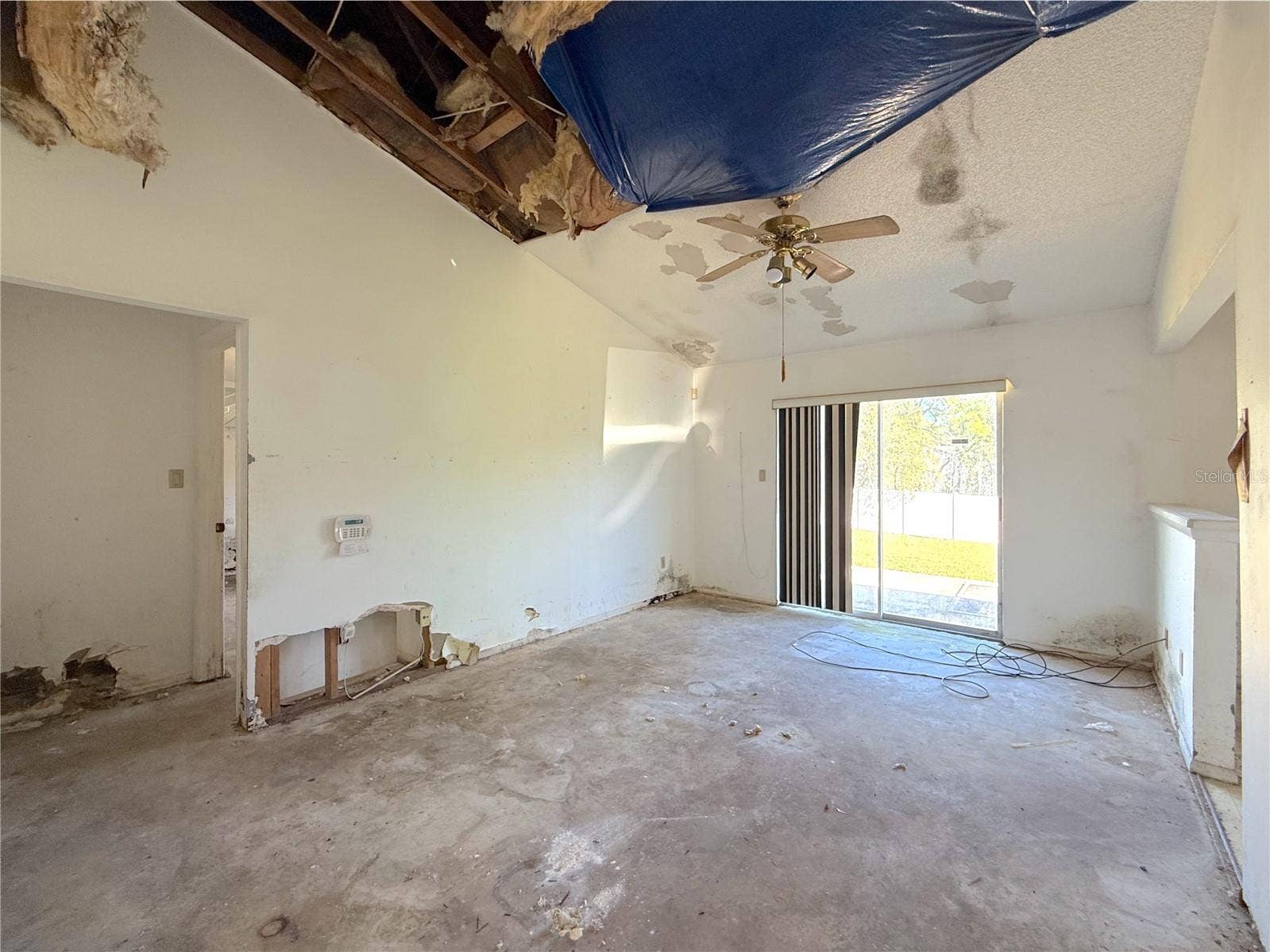7755 BAY CEDAR DRIVE, Orlando, FL 32835 family room