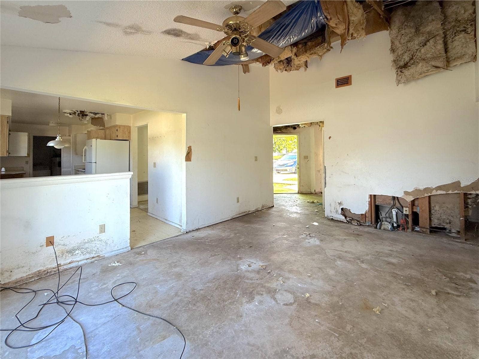 7755 BAY CEDAR DRIVE, Orlando, FL 32835 family room