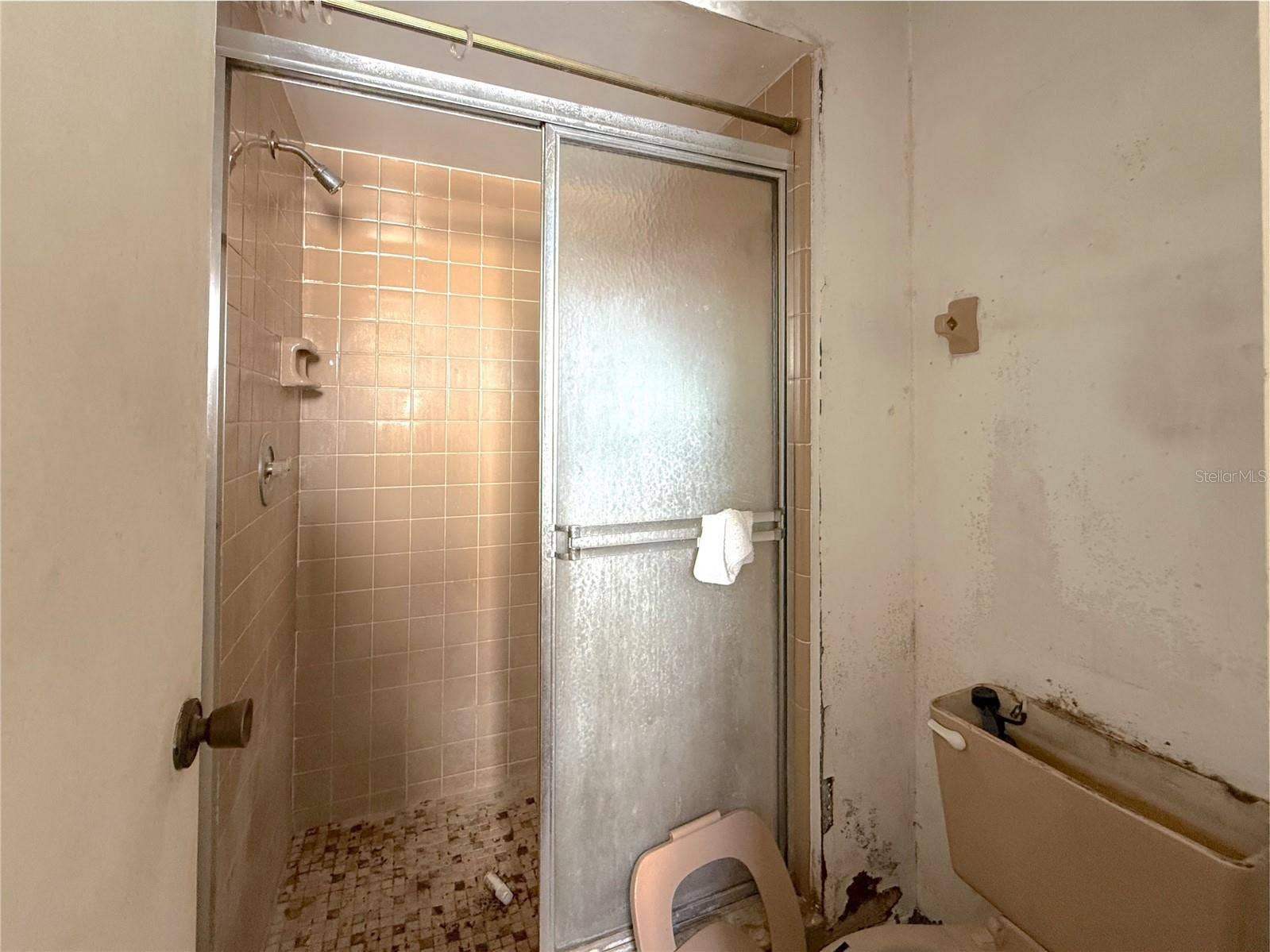 7755 BAY CEDAR DRIVE, Orlando, FL 32835 Primary bathroom