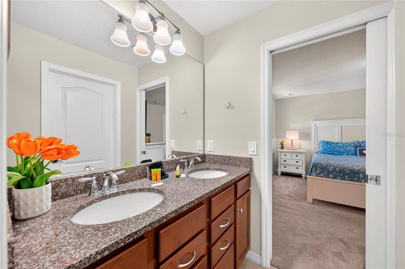 8882 GENEVE CT, Kissimmee, FL 34747