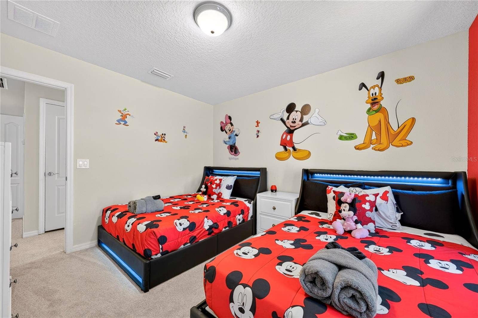 8882 GENEVE CT, Kissimmee, FL 34747