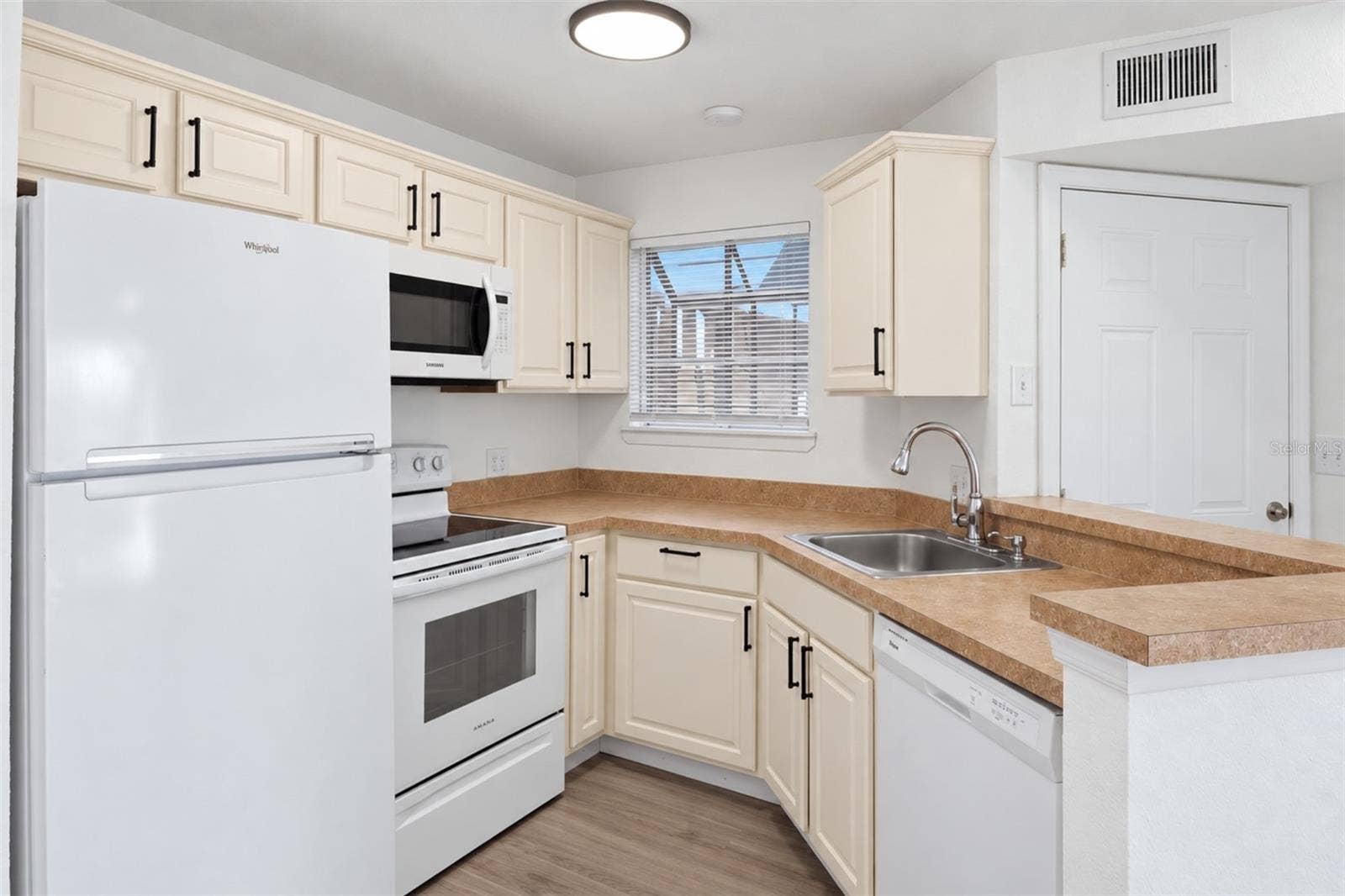 1964 LAKE ATRIUMS CIRCLE, #169, Orlando, FL 32839 1964 LAKE ATRIUMS CIRCLE, #169, Orlando, FL 32839
