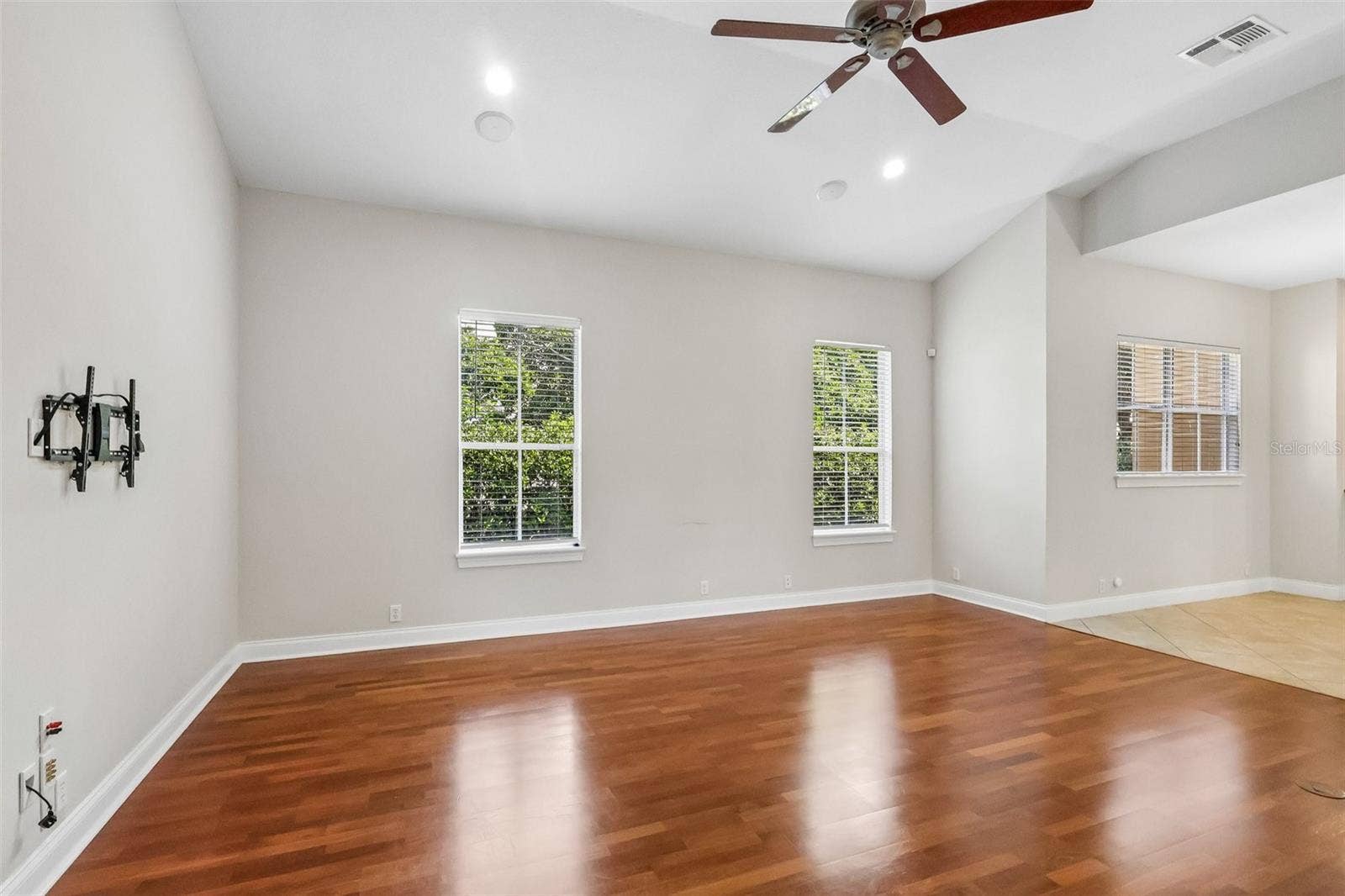 5944 CAYMUS LOOP, Windermere, FL 34786 5944 CAYMUS LOOP, Windermere, FL 34786