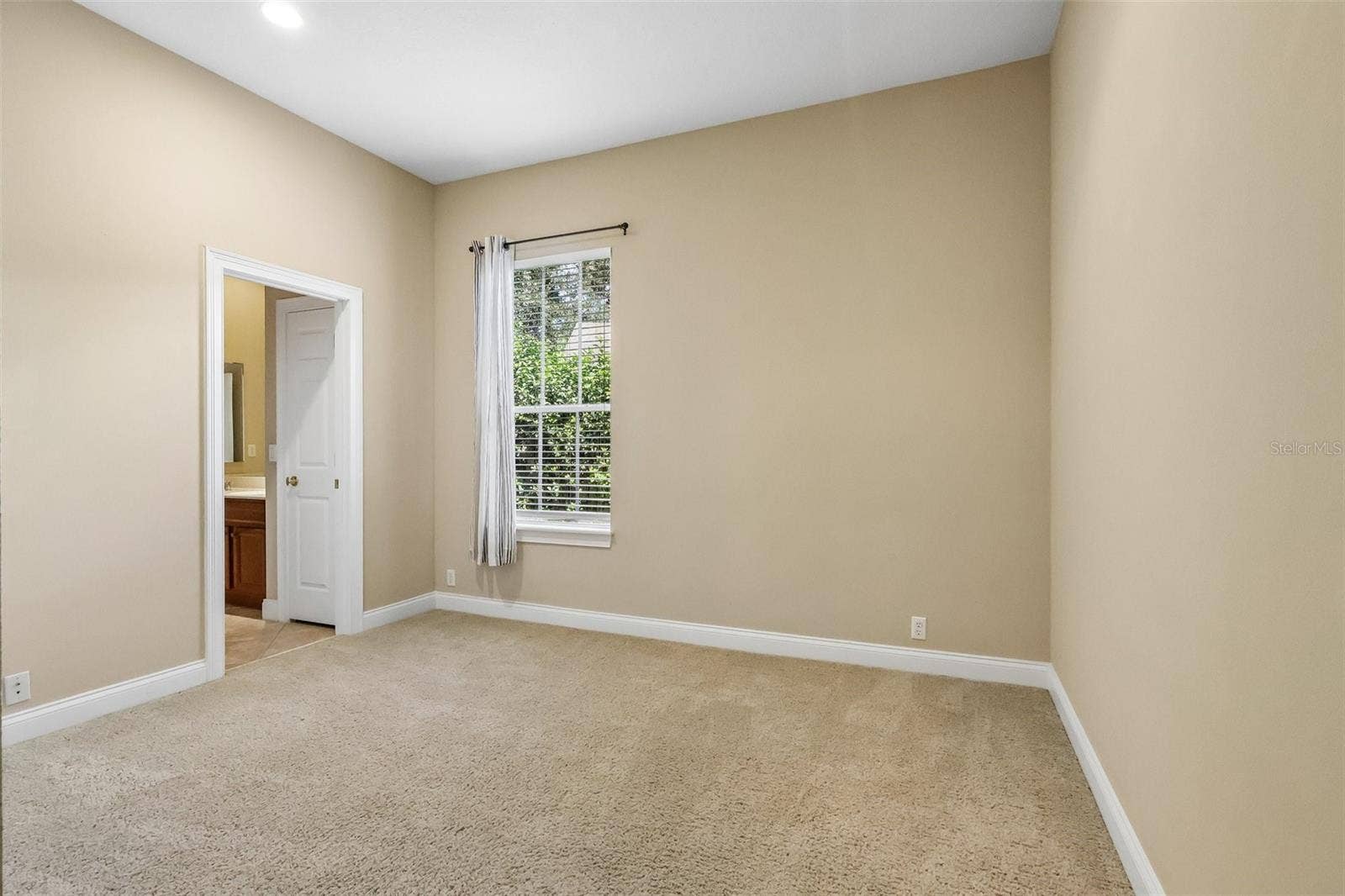 5944 CAYMUS LOOP, Windermere, FL 34786 5944 CAYMUS LOOP, Windermere, FL 34786